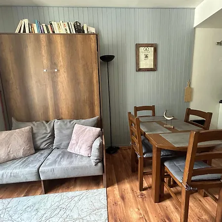 Abeille De Apartment